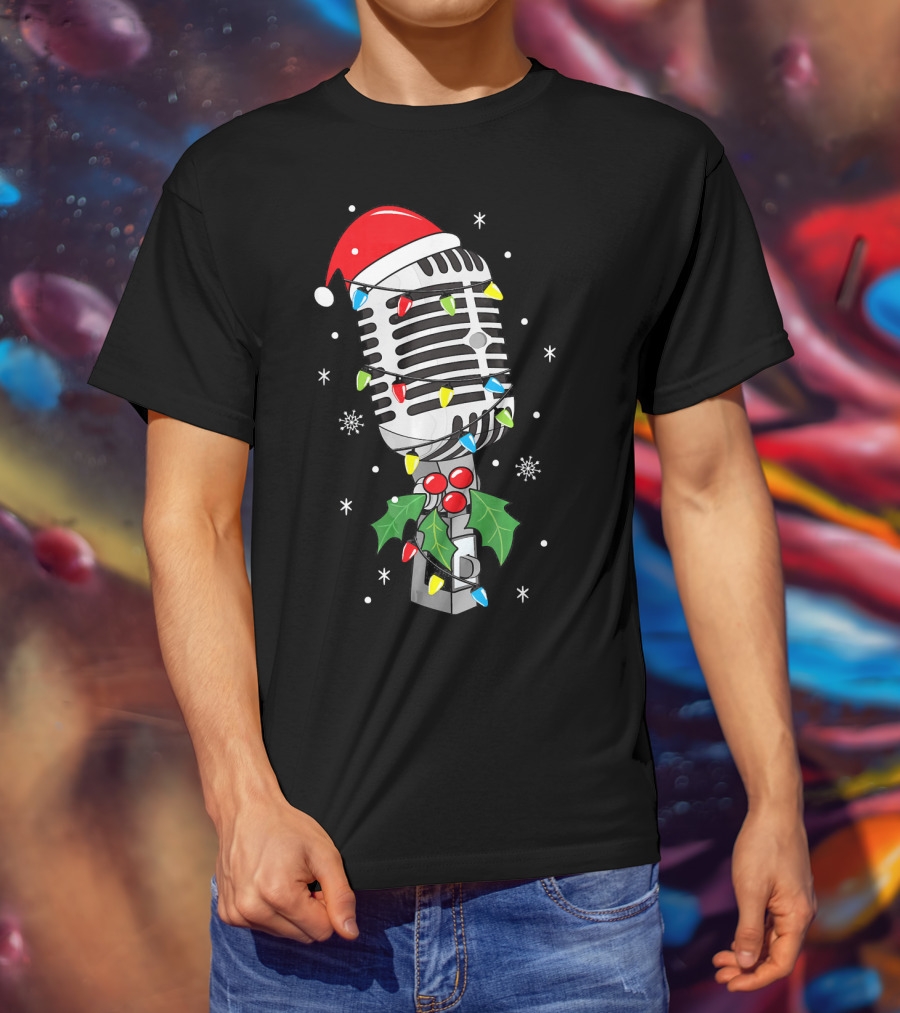 Retro Microphone With Santa Hat And Holiday Lights T-Shirt