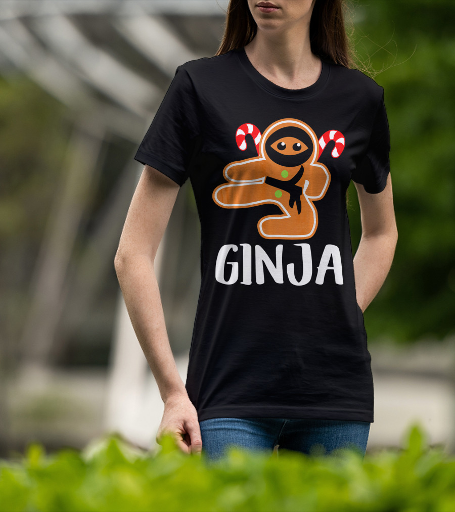 Ginja Ninja Warrior Gingerbread Man With Candy Canes T-Shirt