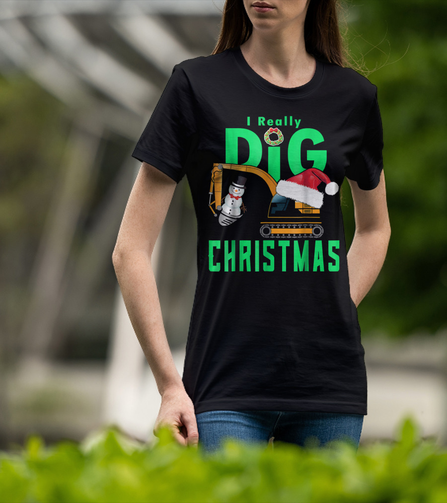 I Really Dig Christmas Snowman Santa Hat Excavator T-Shirt