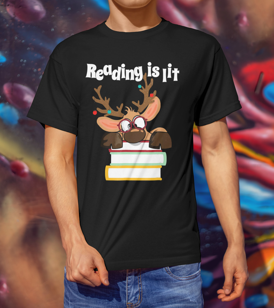 Reading Is Lit Reindeer With Books And Glasses T-Shirt