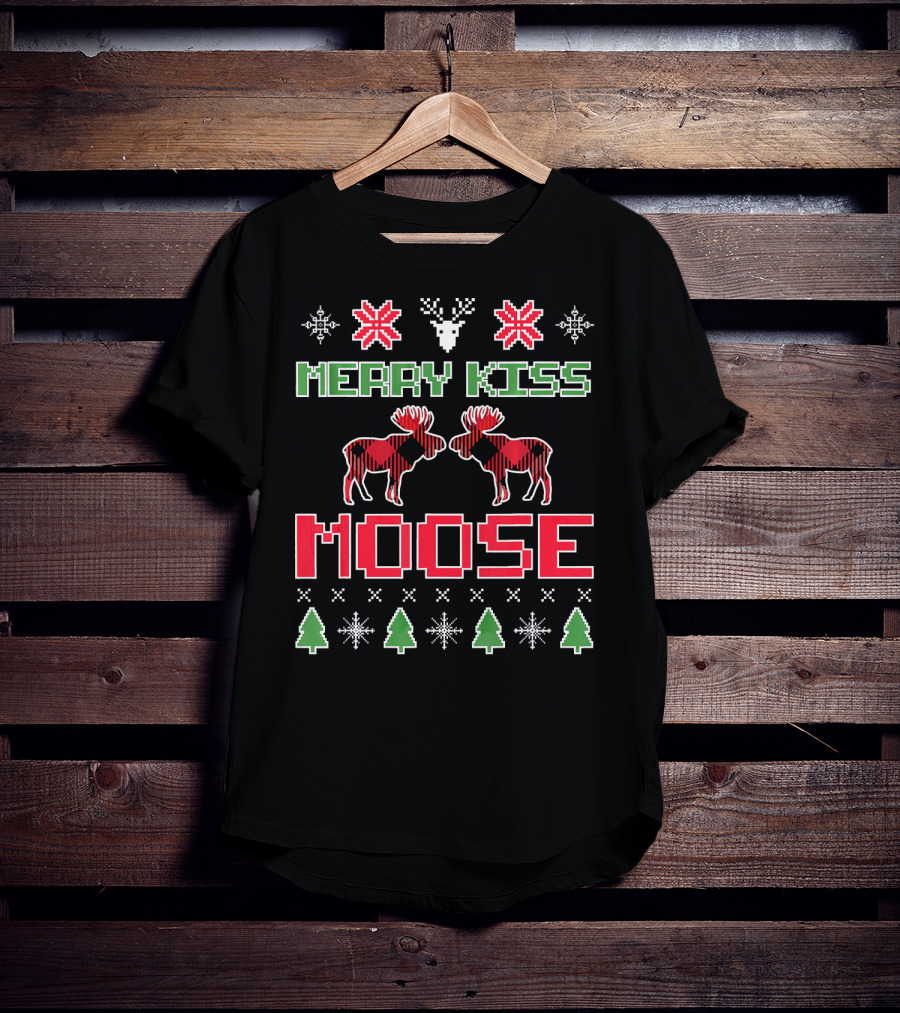 Merry Kiss Moose Christmas Ugly Sweater Style Holiday Moose Tree Snowflake Xmas T-Shirt