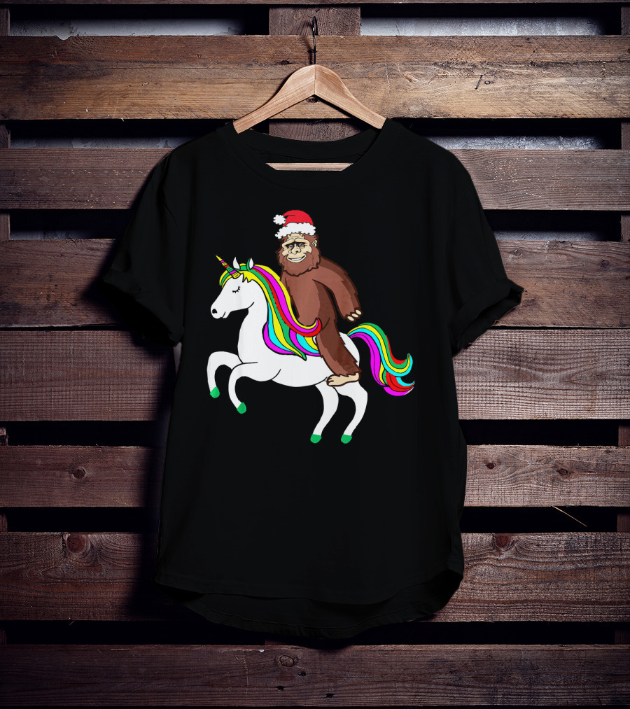 Bigfool Riding Unicorn With Santa Hat Rainbow Mane T-Shirt