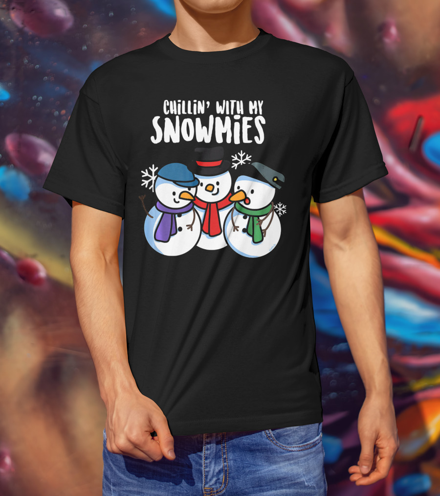Chillin' With My Snowmies Snowmen In Winter Hats And Scarves T-Shirt