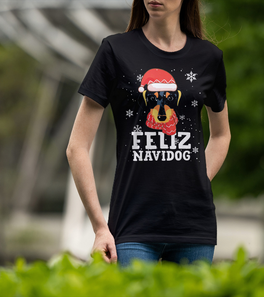 Feliz Navidog Dachshund Dog Christmas Snowflakes Santa Hat Scarf T-Shirt