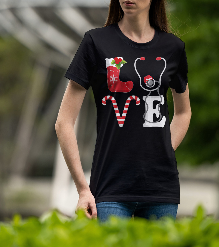 Christmas Nurse Love Santa Stethoscope T-Shirt