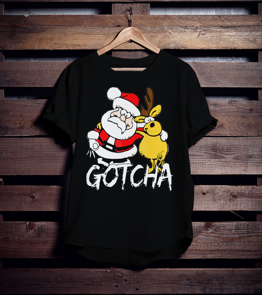 Santa Claus Gotcha Finger Circle Game With Reindeer T-Shirt