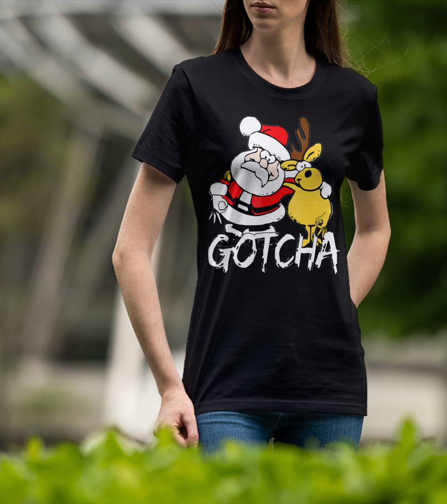 Santa Claus Gotcha Finger Circle Game With Reindeer T-Shirt
