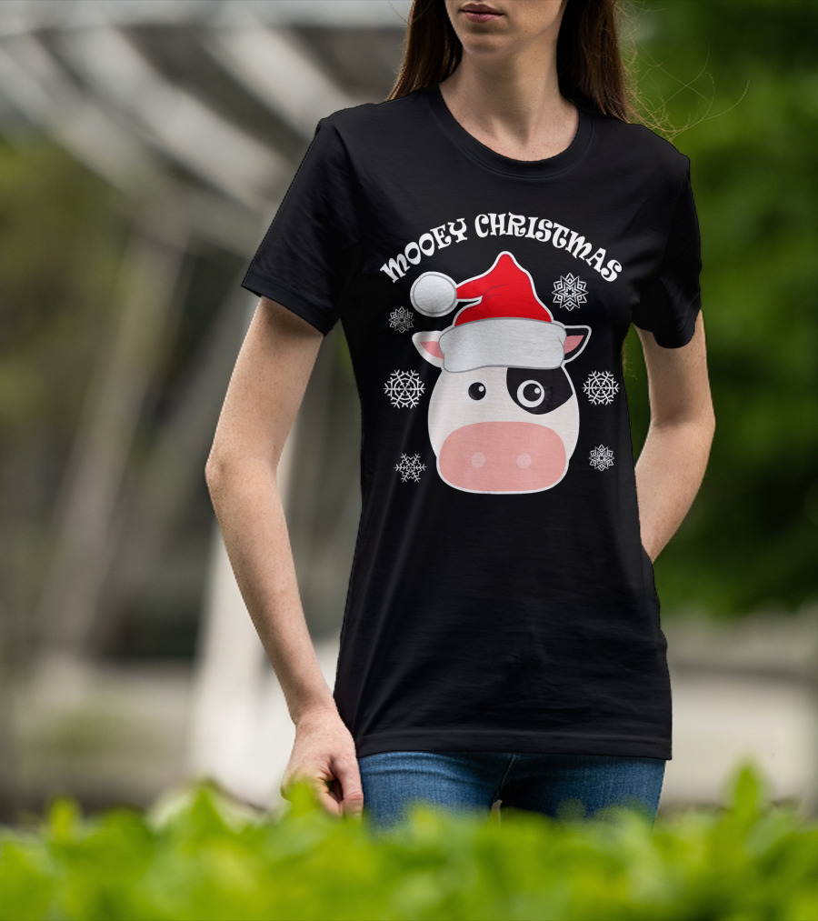 Mooey Christmas Cow Santa Hat Snowflakes T-Shirt