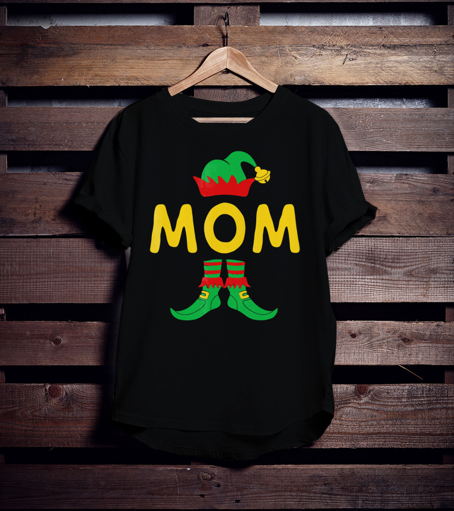 Mom Elf Funny Christmas Family Mat Festive Green And Red T-Shirt