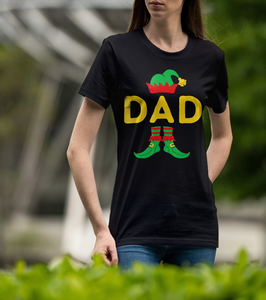 Dad Elf Hat And Boots Festive Christmas Family Mat T-Shirt