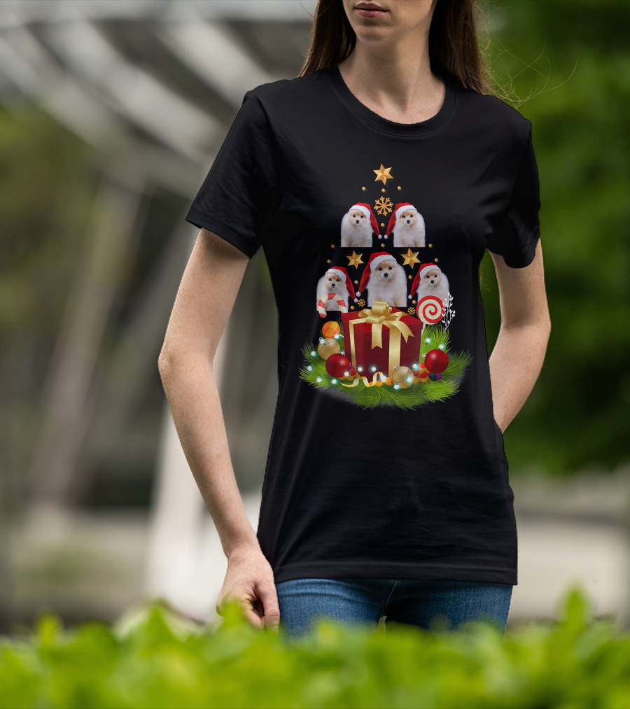 Santa Pomeranian Christmas Tree With Presents And Candy Canes T-Shirt