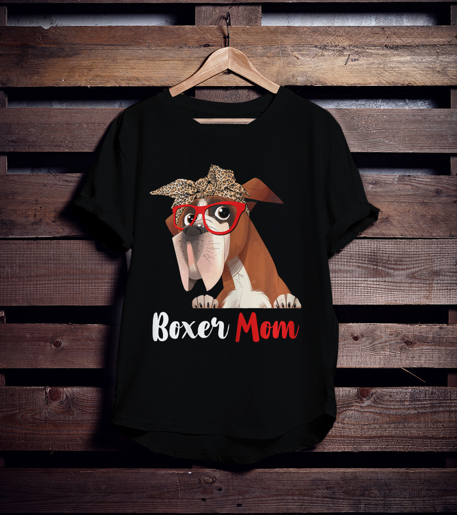 Boxer Mom With Red Glasses And Leopard Headband For Dog Lovers T-Shirt