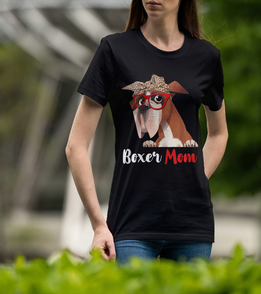 Boxer Mom With Red Glasses And Leopard Headband For Dog Lovers T-Shirt