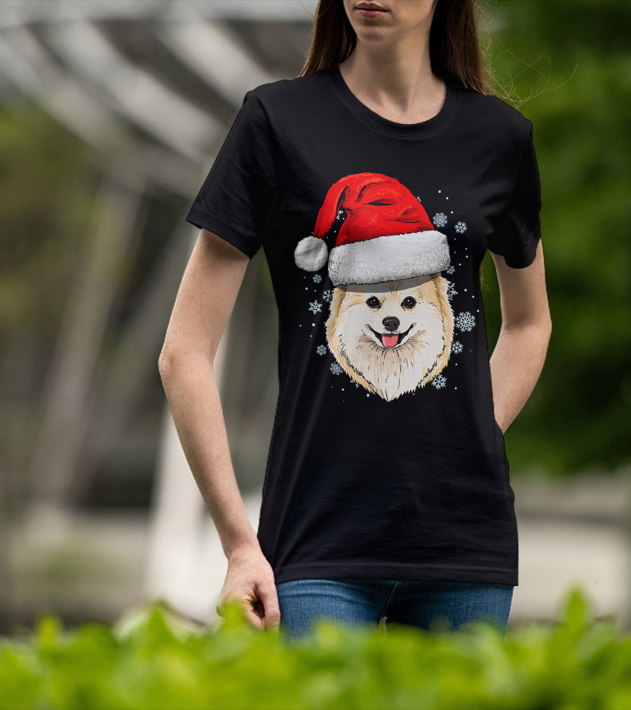 Pomeranian Santa Hat Snowflakes Christmas T-Shirt